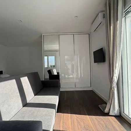 Apartment Sulozeqi